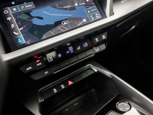 Audi A3 Limousine 30 TFSI Advanced Sport Automaat (GROOT NAVI, APPLE CARPLAY, CAMERA, ADAPTIVE CRUISE, LM... ActivLease financial lease