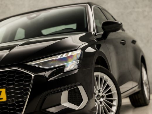 Audi A3 Limousine 30 TFSI Advanced Sport Automaat (GROOT NAVI, APPLE CARPLAY, CAMERA, ADAPTIVE CRUISE, LM... ActivLease financial lease