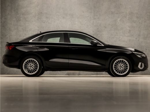 Audi A3 Limousine 30 TFSI Advanced Sport Automaat (GROOT NAVI, APPLE CARPLAY, CAMERA, ADAPTIVE CRUISE, LM... ActivLease financial lease