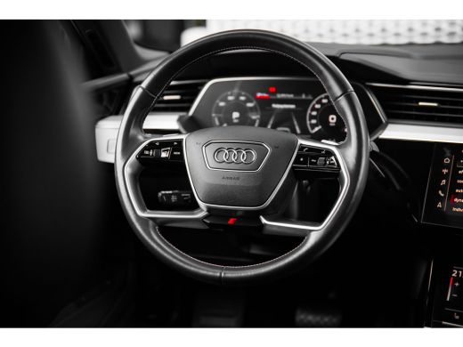 Audi e-tron 55 quattro S edition 408pk | Panoramadak | 360 Camera | 22" | B&O | Virtual Mirrors ActivLease financial lease