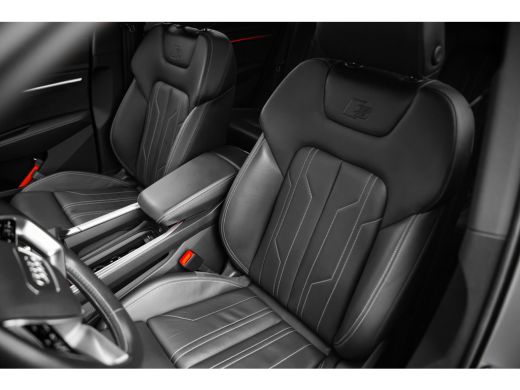 Audi e-tron 55 quattro S edition 408pk | Panoramadak | 360 Camera | 22" | B&O | Virtual Mirrors ActivLease financial lease