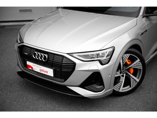 Audi e-tron 55 quattro S edition 408pk | Panoramadak | 360 Camera | 22" | B&O | Virtual Mirrors ActivLease financial lease