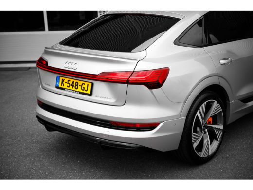 Audi e-tron 55 quattro S edition 408pk | Panoramadak | 360 Camera | 22" | B&O | Virtual Mirrors ActivLease financial lease