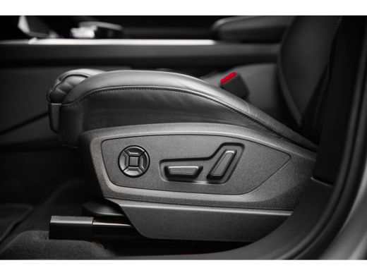 Audi e-tron 55 quattro S edition 408pk | Panoramadak | 360 Camera | 22" | B&O | Virtual Mirrors ActivLease financial lease