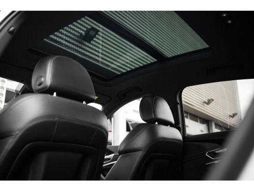 Audi e-tron 55 quattro S edition 408pk | Panoramadak | 360 Camera | 22" | B&O | Virtual Mirrors ActivLease financial lease