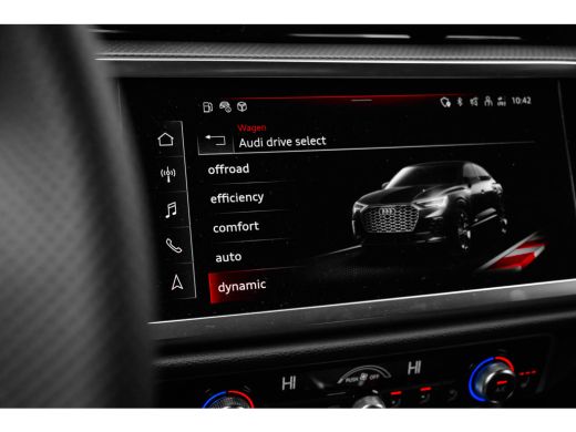 Audi Q3 35 TFSI S Edition Competition 150PK | Trekhaak | Adaptieve Cruise Controle | Stoelverw. Voor | ActivLease financial lease