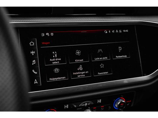 Audi Q3 35 TFSI S Edition Competition 150PK | Trekhaak | Adaptieve Cruise Controle | Stoelverw. Voor | ActivLease financial lease
