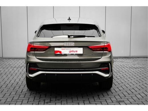 Audi Q3 35 TFSI S Edition Competition 150PK | Trekhaak | Adaptieve Cruise Controle | Stoelverw. Voor | ActivLease financial lease