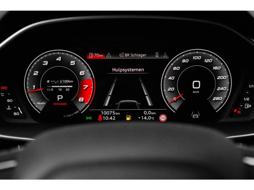 Audi Q3 35 TFSI S Edition Competition 150PK | Trekhaak | Adaptieve Cruise Controle | Stoelverw. Voor | ActivLease financial lease