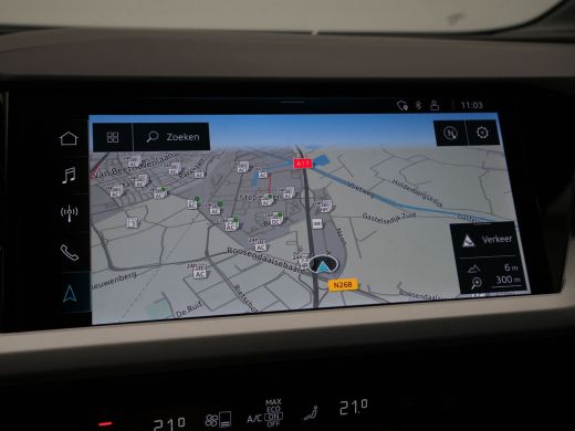 Audi Q4 e-tron 45 Edition 82 kWh 286pk Trekhaak Navigatie Stoelverwarming Pdc Carplay 60 ActivLease financial lease