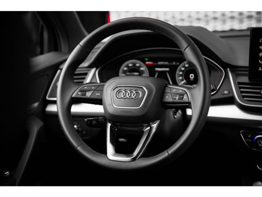 Audi Q5 50 TFSI e 299pk | Achteruitrijcamera | Tour & City | 21" | Keyless ActivLease financial lease