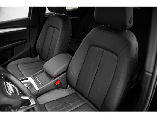 Audi Q5 50 TFSI e 299pk | Achteruitrijcamera | Tour & City | 21" | Keyless ActivLease financial lease