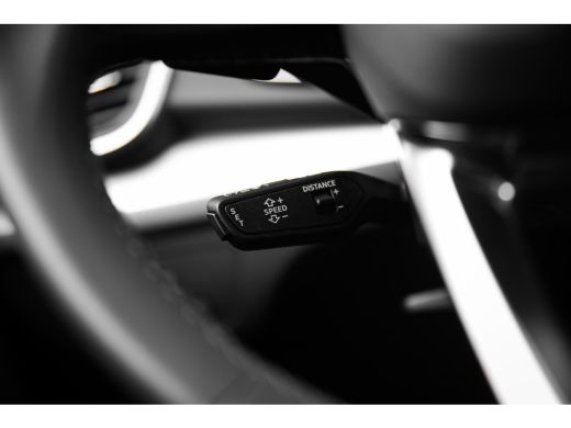 Audi Q5 50 TFSI e 299pk | Achteruitrijcamera | Tour & City | 21" | Keyless ActivLease financial lease