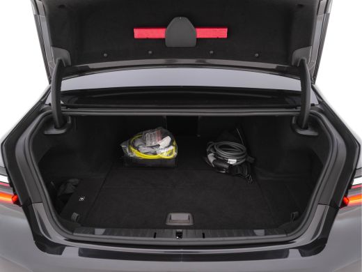 BMW 7 Serie 745e High Executive (INCL-BTW) *EXCLUSIV-NAPPA-LEATHER | LASER-LED | HEAD-UP | SOFT-CLOSE | BLIND... ActivLease financial lease