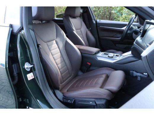 BMW i4 eDrive40 High Executive 84 kWh M-Sport Sanremo Grün | HUD | Camera | Carplay | Trekhaak | Elektri... ActivLease financial lease