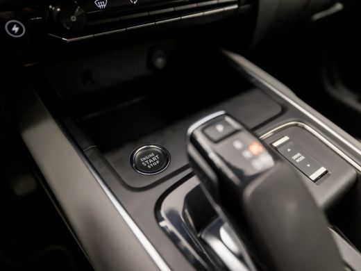 Citroën C5 Aircross 1.6 Plug-in Hybrid Sport Automaat 225 Pk (GROOT NAVI, APPLE CARPLAY, LEDEREN SPORTSTOELEN, CRUISE... ActivLease financial lease