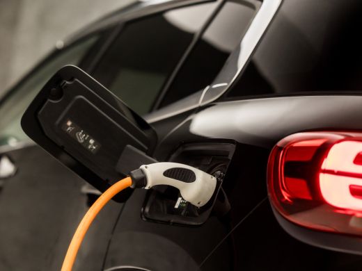 Citroën C5 Aircross 1.6 Plug-in Hybrid Sport Automaat 225 Pk (GROOT NAVI, APPLE CARPLAY, LEDEREN SPORTSTOELEN, CRUISE... ActivLease financial lease