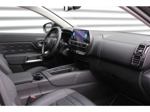 Citroën C5 Aircross 1.6 PLUG-IN HYBRID 225PK SHINE PACK AUTOMAAT / NAVI / LEDER / CLIMA / FULL-LED / PDC / 19" LMV / ... ActivLease financial lease