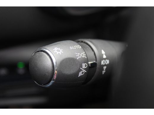 Citroën C5 Aircross 1.6 PLUG-IN HYBRID 225PK SHINE PACK AUTOMAAT / NAVI / LEDER / CLIMA / FULL-LED / PDC / 19" LMV / ... ActivLease financial lease