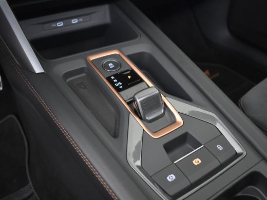 CUPRA Leon Sportstourer Leon Sporstourer l Sennheiser Audio l Panoramadak l Speciale lak l Elektrische stoelen l Elektr. ... ActivLease financial lease