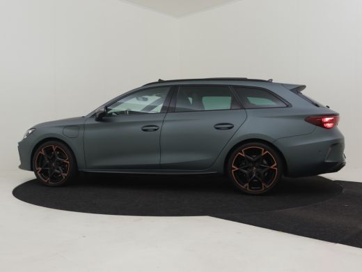 CUPRA Leon Sportstourer Leon Sporstourer l Sennheiser Audio l Panoramadak l Speciale lak l Elektrische stoelen l Elektr. ... ActivLease financial lease
