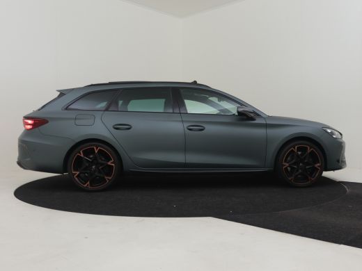 CUPRA Leon Sportstourer Leon Sporstourer l Sennheiser Audio l Panoramadak l Speciale lak l Elektrische stoelen l Elektr. ... ActivLease financial lease