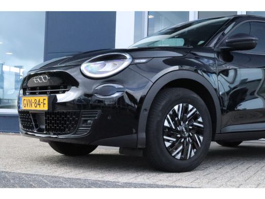 Fiat 600 1.2 Hybrid Urban PDC voor en achter | Camera | Dodehoekbewaking | Keyless Entry | Cruise | Climate ActivLease financial lease