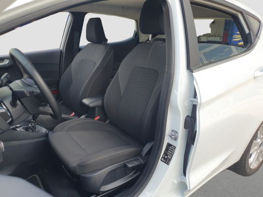Ford Fiesta 1.0 EcoBoost Titanium | Cruise control | Climate Control | Parkeersensoren achter ActivLease financial lease