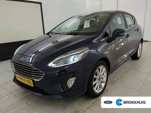 Ford Fiesta 1.0 EcoBoost Titanium | Trekhaak | Apple Carplay/Android Auto | Navigatie | Cruise control | LED ... Ford Fiesta 1.0 EcoBoost Titanium | Trekhaak | Apple Carplay/Android Auto | Navigatie | Cruise control | LED ...