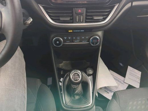 Ford Fiesta 1.0 EcoBoost Titanium | Trekhaak | Apple Carplay/Android Auto | Navigatie | Cruise control | LED ... ActivLease financial lease
