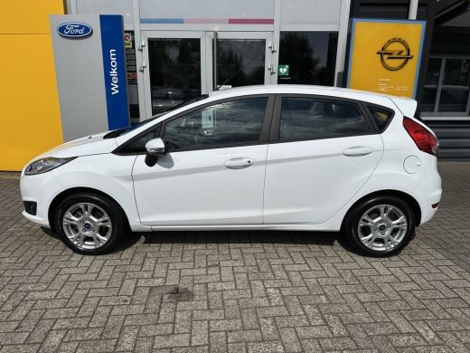 Ford Fiesta 1.0 Style Ultimate | NAVIGATIE| PARKEERSENSOREN V+A| BLUETOOTH| CRUISE CONTROL| MISTLAMPEN VOOR| ActivLease financial lease