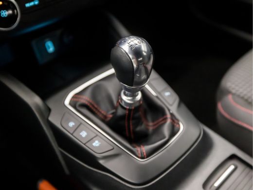 Ford Focus 1.0 EcoBoost ST Line Sport (APPLE CARPLAY, BLACK PAKKET, NAVIGATIE, SPORTSTOELEN, RODE STIKSELS, ... ActivLease financial lease