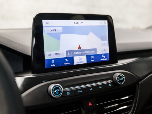 Ford Focus 1.0 EcoBoost ST Line Sport (APPLE CARPLAY, BLACK PAKKET, NAVIGATIE, SPORTSTOELEN, RODE STIKSELS, ... ActivLease financial lease