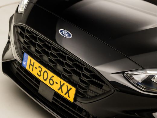 Ford Focus 1.0 EcoBoost ST Line Sport (APPLE CARPLAY, BLACK PAKKET, NAVIGATIE, SPORTSTOELEN, RODE STIKSELS, ... ActivLease financial lease