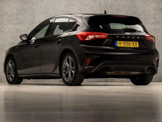 Ford Focus 1.0 EcoBoost ST Line Sport (APPLE CARPLAY, BLACK PAKKET, NAVIGATIE, SPORTSTOELEN, RODE STIKSELS, ... ActivLease financial lease