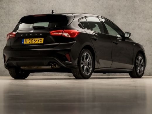 Ford Focus 1.0 EcoBoost ST Line Sport (APPLE CARPLAY, BLACK PAKKET, NAVIGATIE, SPORTSTOELEN, RODE STIKSELS, ... ActivLease financial lease