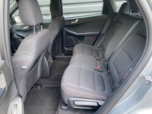 Ford Kuga 2.5 225PK PLUG-IN HYBRIDE ST-Line | STOEL STUUR EN VOORRUITVERWARMING| CAMERA| DAB| NAVIGATIE| CL... ActivLease financial lease