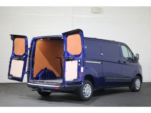 Ford Transit Custom 2.0 TDCI 130pk L2 H1 Trend ActivLease financial lease