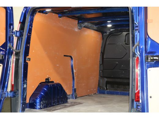 Ford Transit Custom 2.0 TDCI 130pk L2 H1 Trend ActivLease financial lease