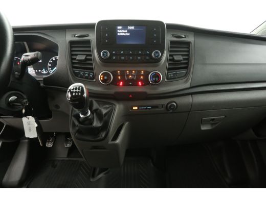 Ford Transit Custom 280 2.0 TDCI L1H1 Airco Camera Cruise PDC LED Elektrpakket Trekhaak ActivLease financial lease