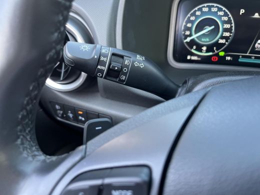 Hyundai Kona 1.6 GDI HEV Comfort | Rijklaarprijs! | Cruise Control  | Apple CarPlay/Android Auto | Climate con... ActivLease financial lease