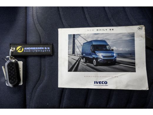 Iveco Daily 35S18D 375 | 3.0 180PK | Hiab 013 | 3.5T Trekgewicht | Automaat | Climate | Camera | Euro 6 ActivLease financial lease