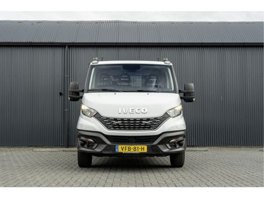 Iveco Daily 35S18D 375 | 3.0 180PK | Hiab 013 | 3.5T Trekgewicht | Automaat | Climate | Camera | Euro 6 ActivLease financial lease