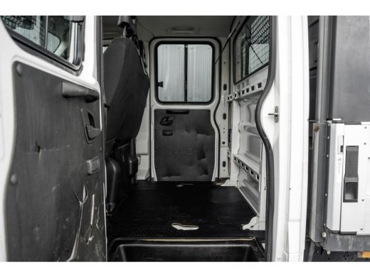 Iveco Daily 35S18D 375 | 3.0 180PK | Hiab 013 | 3.5T Trekgewicht | Automaat | Climate | Camera | Euro 6 ActivLease financial lease