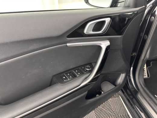 Kia ProCeed 1.5 T-GDi MHEV GT-Line Edition (INCL-BTW) Aut. *PANO | SPORT-SEATS | NAVI-FULLMAP | CAMERA | MICR... ActivLease financial lease