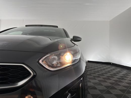 Kia ProCeed 1.5 T-GDi MHEV GT-Line Edition (INCL-BTW) Aut. *PANO | SPORT-SEATS | NAVI-FULLMAP | CAMERA | MICR... ActivLease financial lease