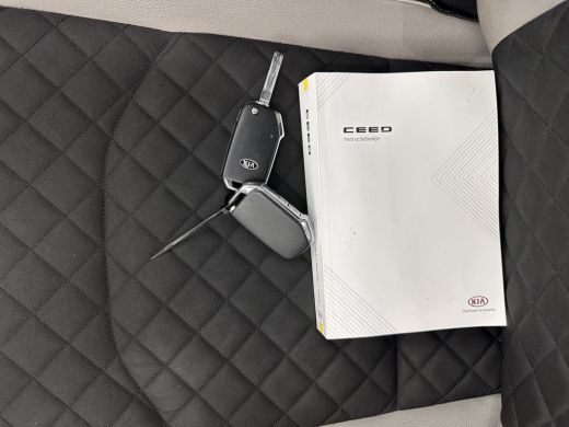 Kia ProCeed 1.5 T-GDi MHEV GT-Line Edition (INCL-BTW) Aut. *PANO | SPORT-SEATS | NAVI-FULLMAP | CAMERA | MICR... ActivLease financial lease
