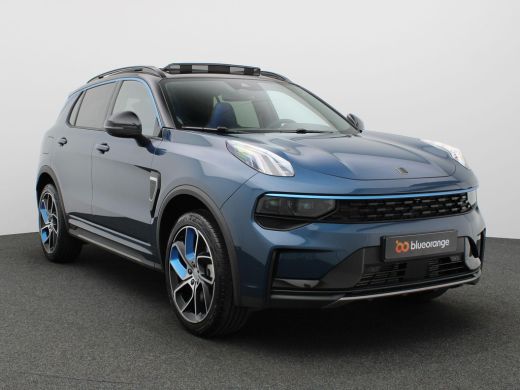 Lynk & Co 01 Plug-in Hybride 261PK AUT Panoramadak, 360 gr. camera, stoelverwarming, keyless, trekhaak, elek. ... ActivLease financial lease