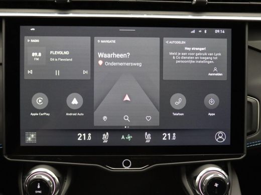 Lynk & Co 01 Plug-in Hybride 261PK AUT Panoramadak, 360 gr. camera, stoelverwarming, keyless, trekhaak, elek. ... ActivLease financial lease