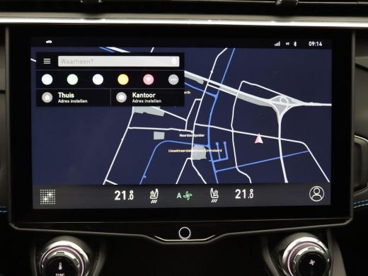 Lynk & Co 01 Plug-in Hybride 261PK AUT Panoramadak, 360 gr. camera, stoelverwarming, keyless, trekhaak, elek. ... ActivLease financial lease